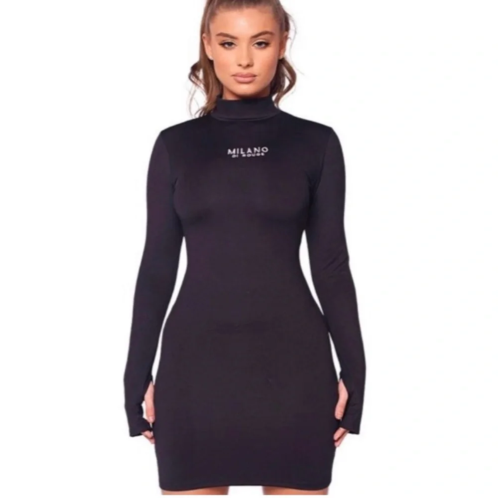 milano long sleeve dress BASTINA | Mermaid wedding dress with V-neckline